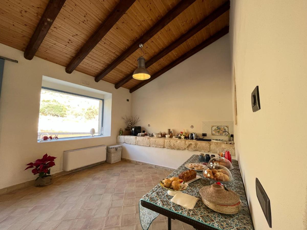 Masseria Santacatrini Melilli Exteriör bild